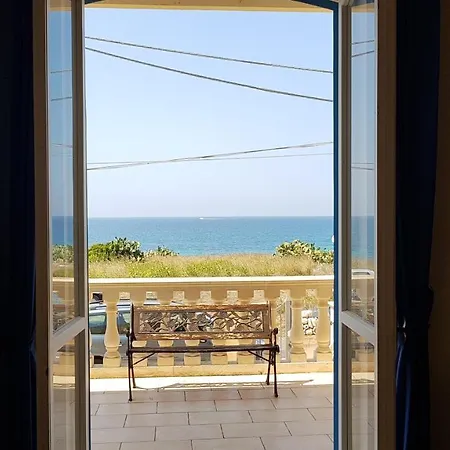 Liberta - Casa Fronte Mare Villa Torre Suda
